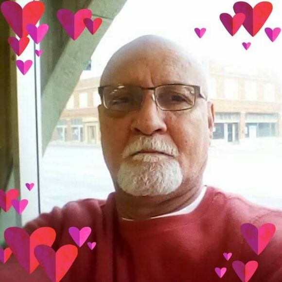 Meet your Posher, Carlos - Picture 1 of 1